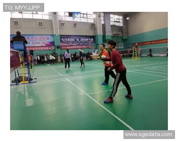 深圳羽毛球队与广州羽毛球队赛后复盘速度对比分析